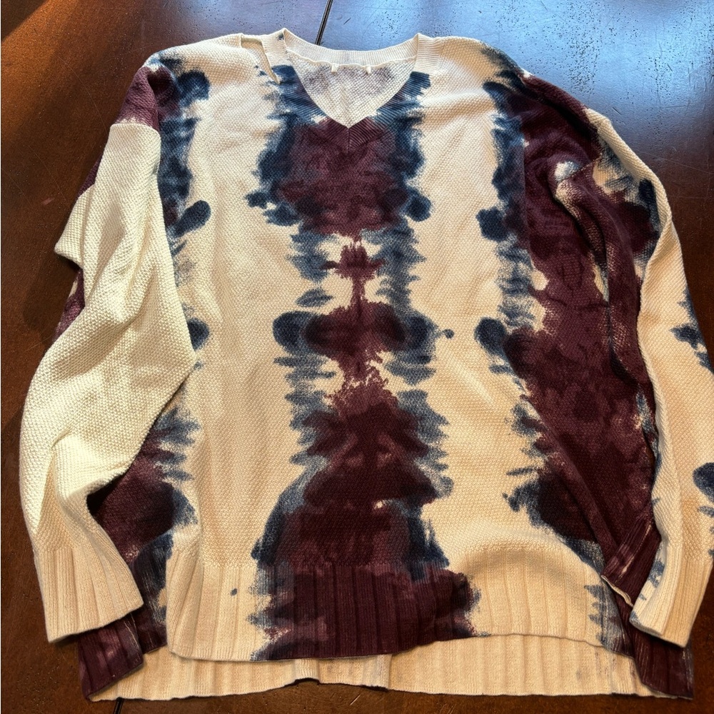 Boutique light weight sweater